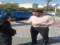 نحوه سرقت تلفن همراه یک خانم در سعات‌آباد