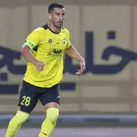 انتقال بازوبند در سپاهان بدون حواشی جانبی!