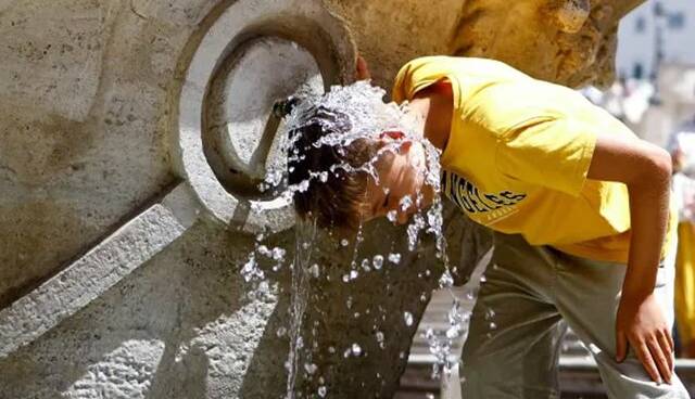 ماندگاری توده هوای گرم در آذربایجان غربی