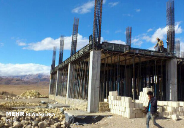 آغاز ساخت ۵ مدرسه در شهرستان البرز