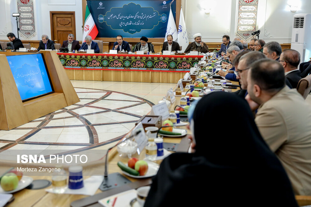 عکس/ نشست هم‌اندیشی معاونان و مدیران کل مجلس وزارتخانه ها