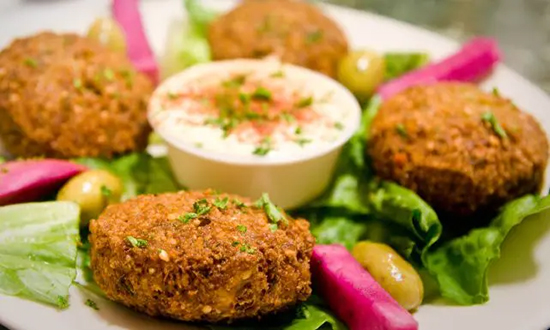 طرز تهیه سس فلافل؛ تجربه یک طعم بینظیر!
