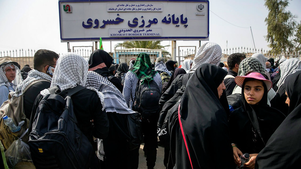 ۱۵ هزار زائر اربعین دیروز از خسروی عازم کربلا شدند