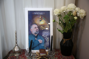 عکس/ تقدیر سفیران کریمه از خانواده دو شهید دفاع مقدس ۱۲ روزه