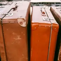 بازداشت زنی که در چمدانش یک بچه حمل می‌کرد