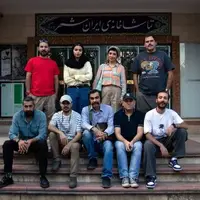 حسین کیانی «خُرده انسان» را روی صحنه می‌برد