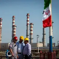 نفت در تله تعرفه ۵۰۰ درصدی آمریکا