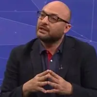 مفسر معروف سرمربی تیم لیگ دویی