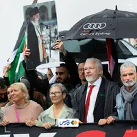  تصویر رهبر انقلاب در دست معترضان حامی فلسطین در استرالیا