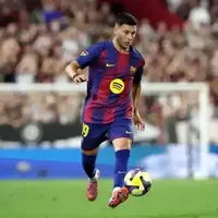 بارسا را از میان 15 پیشنهاد انتخاب کردیم