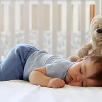 بامزه ترین مدل خوابیدن نوزادها!