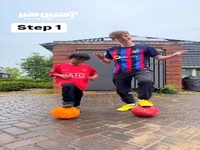 ببینید چه خوب دریبل زدن رو یاد میده