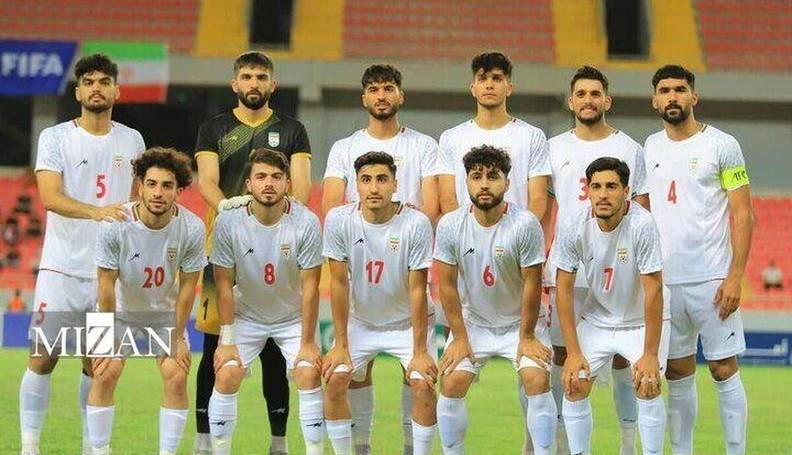 حضور‌ مجری تلویزیونی روی نیمکت تیم ملی فوتبال امید