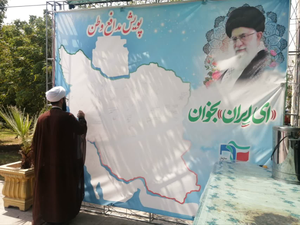 عکس/ خدمت‌رسانی موکب شهدای دانشجو در اندیمشک 