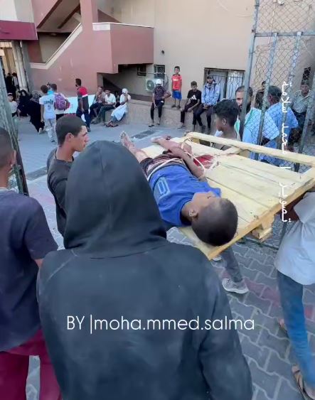 زخمی شدن کودک فلسطینی در جستجوی غذا به دست نظامیان صهیونیست در جنوب غزه