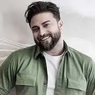 آهنگ «وارونه» با صدای بابک جهانبخش