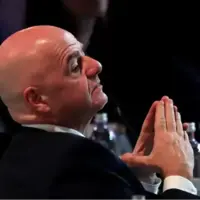 شکایت تاریخی 100 هزار نفری از فیفا!
