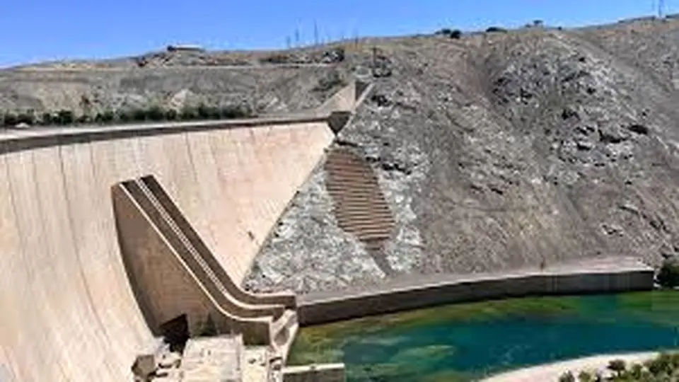 سرمقاله شرق/ جدال گفتمانی بر سر کم‌آبی