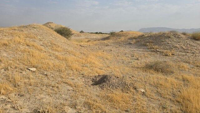 جویندگان گنج شهر بزرگ ساسانی را سوراخ سوراخ کرده‌اند