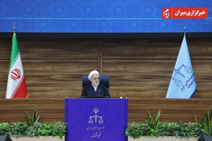 تصاویری از دیدار کارکنان دستگاه قضایی خراسان شمالی با رئیس عدلیه