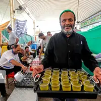 مواکب یزدی‌ها روزانه از ۷۰ هزار زائر اربعین پذیرایی می‌کنند
