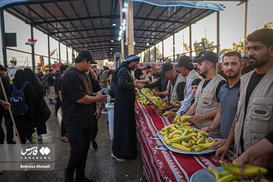  پذیرایی عراقی‌ها از زائران در مرز خسروی