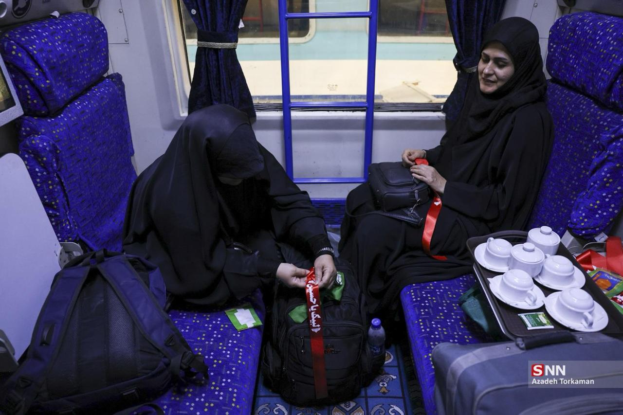 عکس/ زائران اربعین حسینی در راه آهن تهران
