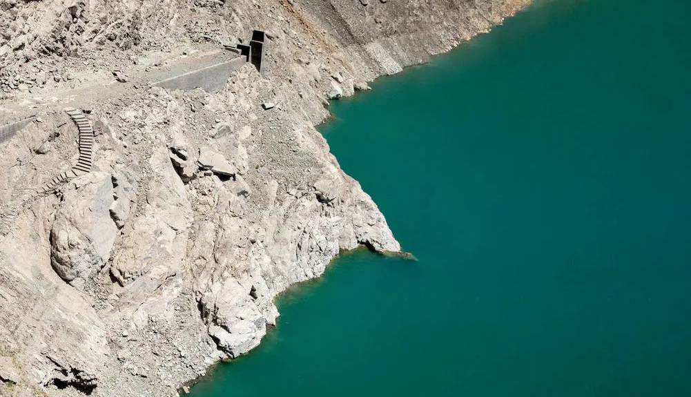 ایران تشنه
