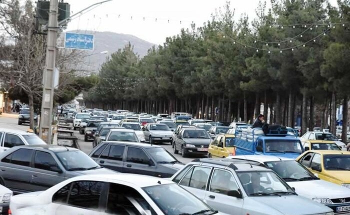 گلایه مردم از ترافیک سنگین در برخی از معابر یاسوج