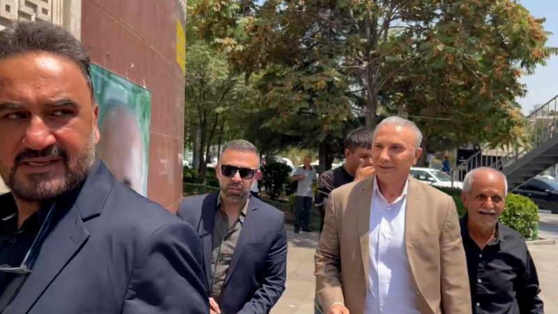 حضور اصحاب فوتبال در مراسم یادبود داریوش مصطفوی