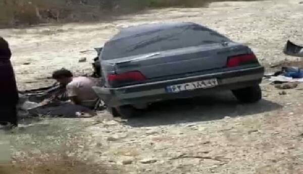 تصادف بین خودروی پژو و سایپا در سیریک ۳ مصدوم و یک کشته بر جای گذاشت