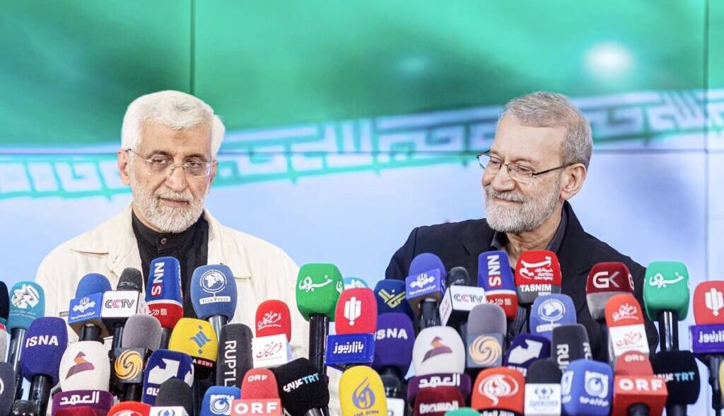 جلیلی و یارانش علیه لاریجانی