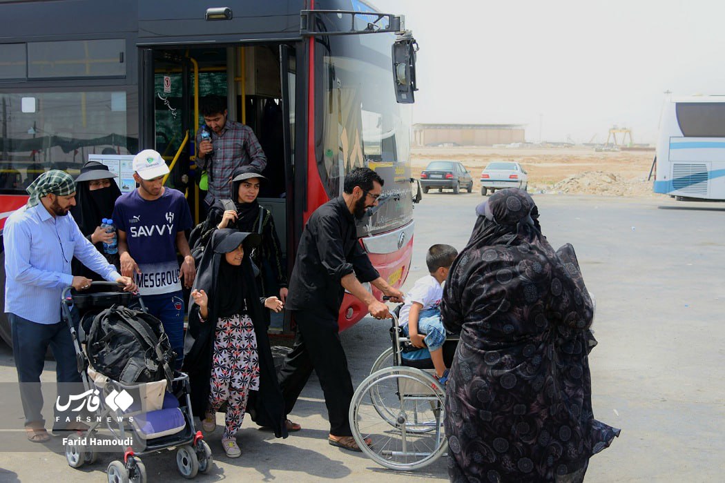 عکس/ انتقال رایگان زائران به شلمچه