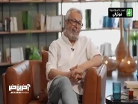 بازیکنان استقلال سر لیدر پرسپولیس را زیر آب کردند تا بگوید مرگ بر پرسپولیس!