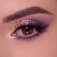 سایه چشم رنگی و دخترونه