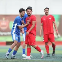 تساوی پرسپولیس و استقلال در دربی امیدها در حضور هاشمیان و ساپینتو