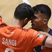 جدال بزرگ همه چیز داشت؛ گل، اخراج و بزن بزن!