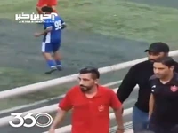 برخورد گرم وحید هاشمیان و ریکاردو ساپینتو، سرمربیان دوتیم پرسپولیس و استقلال، در حاشیه داربی امیدها