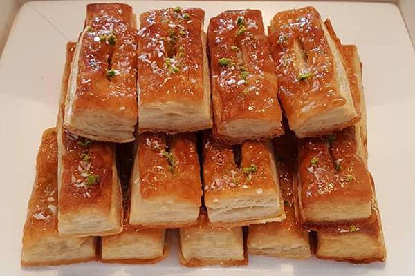 عاشق طعم این شیرینی ترد و مجلسی میشین