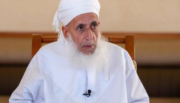 مفتی عمان: درخواست برای زمین گذاشتن سلاح مقاومت تعجب‌آور است