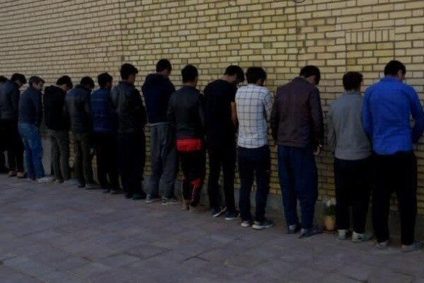 ۱۲۱ خردهفروش مواد مخدر در اصفهان دستگیر شدند
