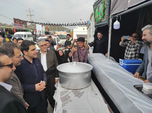 عکس/ بازدید میدانی استاندار کردستان از خدمات‌رسانی به زائران در مرز باشماق