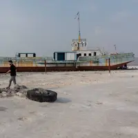 دریاچه ارومیه در آستانه خشکی کامل