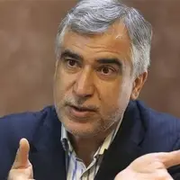 پاسخ عجیب ظهره‌وند به سوالی درباره موشک خرمشهر ۵: در فضای مجازی دیدم!