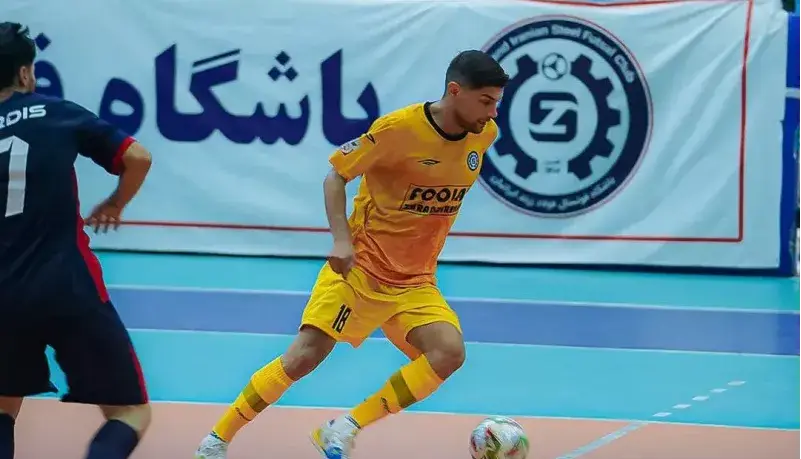 گلزنی مدافع سابق تیم ملی از زمین خودی با ضربه سر!