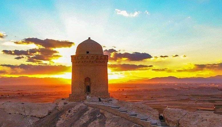 گنبد عالی ابرکوه  