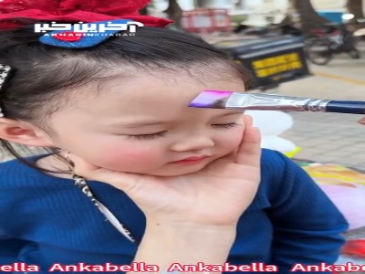 تبدیل دختر کوچولو به پری دریایی!