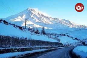 بارش برف در قله دماوند در میانه تابستان