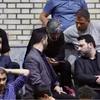 سرمربی تیم ملی همزمان سه مسابقه لیگ را دید!