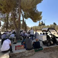 حضور نمازگزاران فلسطینی در مسجد الاقصی برای اقامه نماز جمعه 